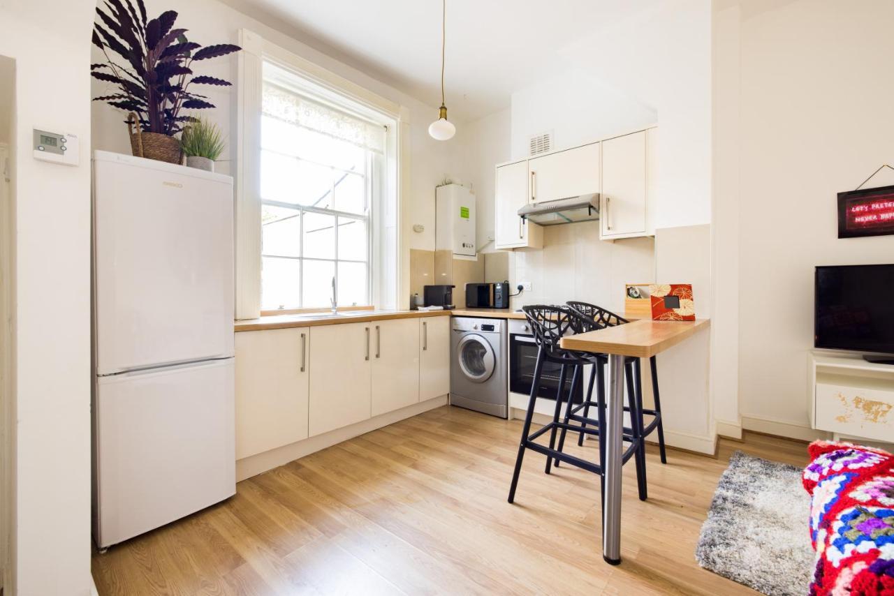 ロンドンMornington Crescentアパートメント エクステリア 写真